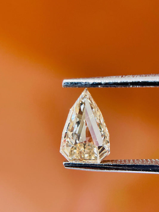 0.51Ct Shield Cut Diamond | Fancy orange brown....Jewelry