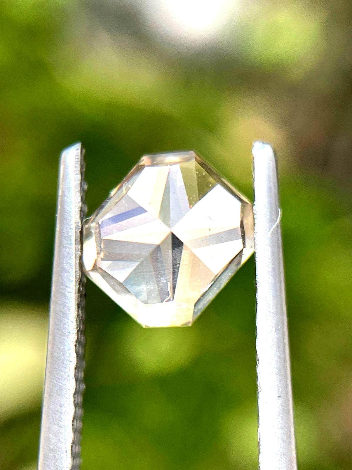 1.01 ct,Hexagon Caution unique Cut Diamond